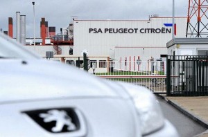Santander compra metade da unidade de financiamentos da Peugeot e Citroën 3